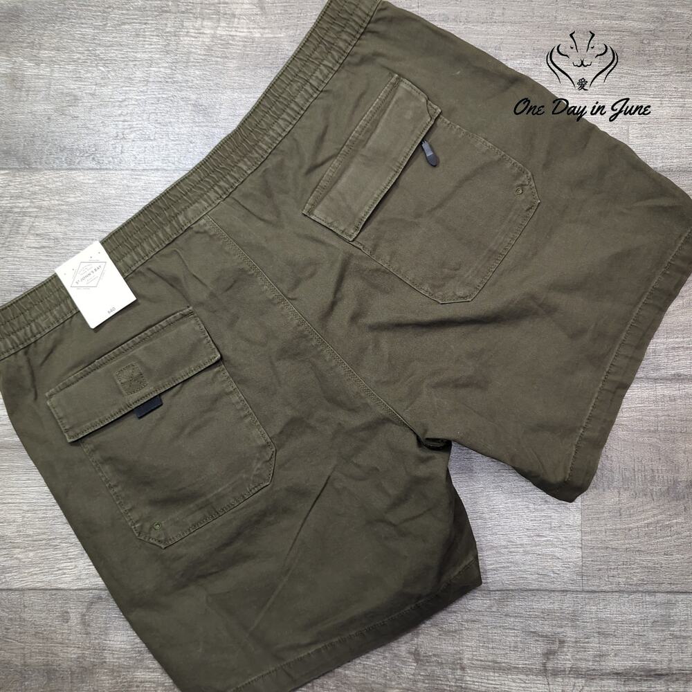 St. John's Bay Chino Shorts Size 40 - Picture 7 of 7